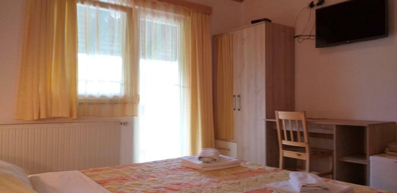 Apartman & Sobe Orhideja سوملجاناك المظهر الخارجي الصورة
